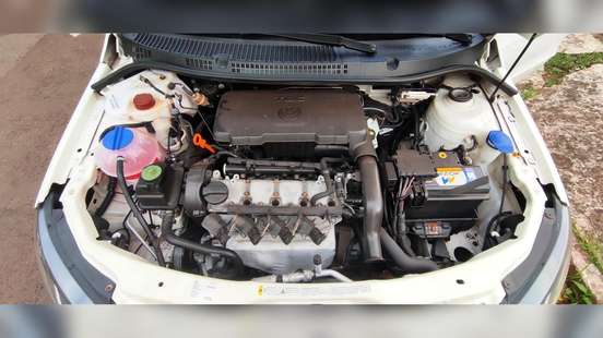 VOLKSWAGEN-GOL-2013