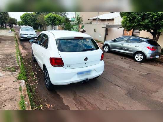 VOLKSWAGEN-GOL-1.0 MI CITY 8V FLEX 4P MANUAL VOLKSWAGEN-GOL-2013