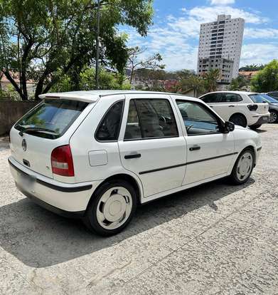 VOLKSWAGEN-GOL-1999