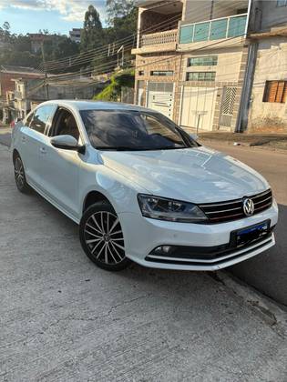 VOLKSWAGEN JETTA 1.4 16V TSI COMFORTLINE GASOLINA 4P TIPTRONIC