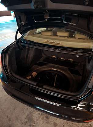 VOLKSWAGEN-JETTA-2011