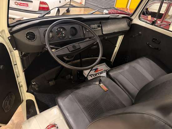 VOLKSWAGEN-KOMBI-1.6 MI PICK-UP CS 8V GASOLINA 2P MANUAL VOLKSWAGEN-KOMBI-1987