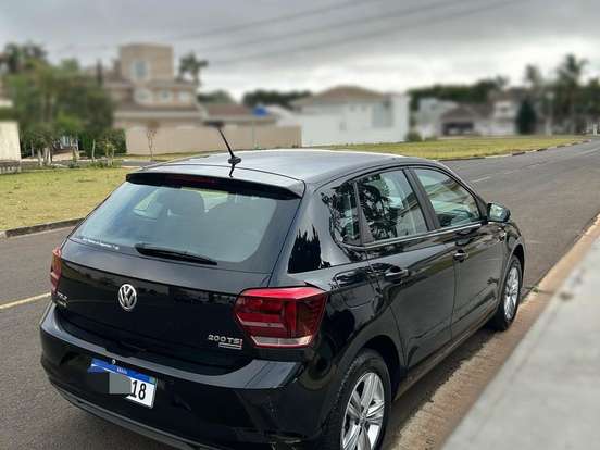 VOLKSWAGEN-POLO-1.0 200 TSI COMFORTLINE AUTOMÁTICO VOLKSWAGEN-POLO-2018