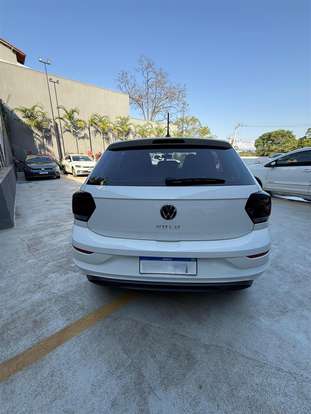 VOLKSWAGEN-POLO-2024