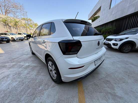 VOLKSWAGEN-POLO-2024