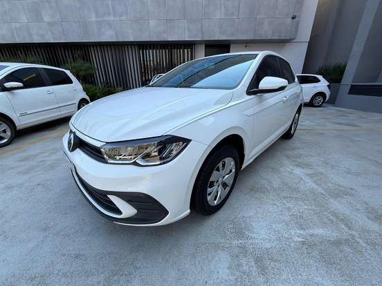 VOLKSWAGEN-POLO-2024