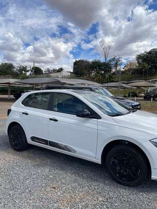 VOLKSWAGEN-POLO-2024