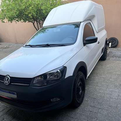 VOLKSWAGEN-SAVEIRO-1.6 MI CS 8V FLEX 2P MANUAL G.VI VOLKSWAGEN-SAVEIRO-2014
