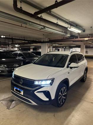 VOLKSWAGEN TAOS 1.4 250 TSI TOTAL FLEX COMFORTLINE AUTOMÁTICO