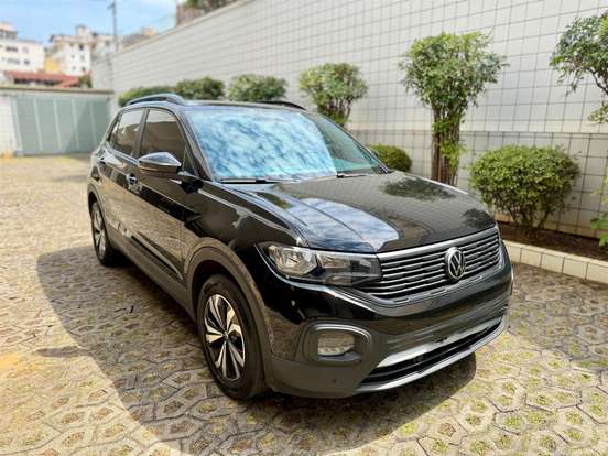 VOLKSWAGEN-T-CROSS-2024