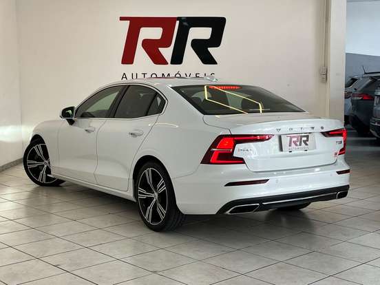 VOLVO-S60-2.0 T5 INSCRIPTION GASOLINA 4P AUTOMÁTICO VOLVO-S60-2019