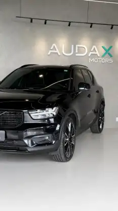 VOLVO-XC40-2019