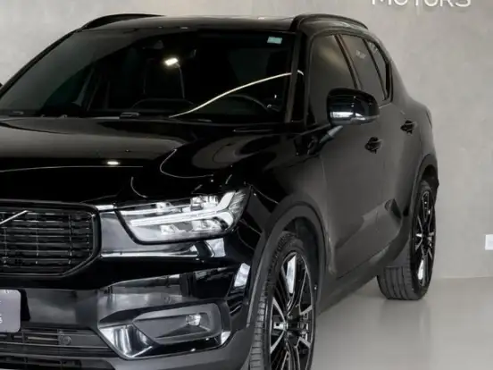 VOLVO-XC40-2.0 T5 GASOLINA R-DESIGN AWD GEARTRONIC VOLVO-XC40-2019