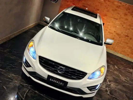 VOLVO-XC60-2.0 T6 R DESIGN TURBO GASOLINA 4P AUTOMÁTICO VOLVO-XC60-2015