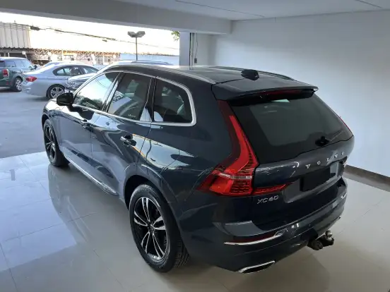 VOLVO-XC60-2.0 T8 HYBRID MOMENTUM AWD GEARTRONIC VOLVO-XC60-2021