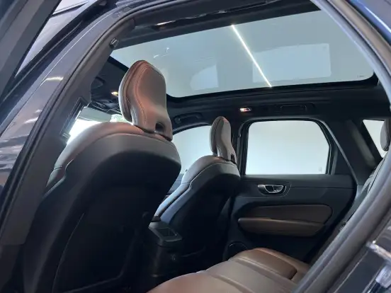 VOLVO-XC60-2.0 T8 HYBRID MOMENTUM AWD GEARTRONIC VOLVO-XC60-2021