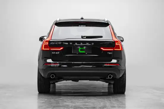 VOLVO-XC60-2019