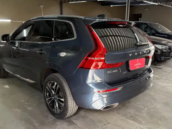 VOLVO-XC60-2.0 T8 HYBRID MOMENTUM AWD GEARTRONIC VOLVO-XC60-2020