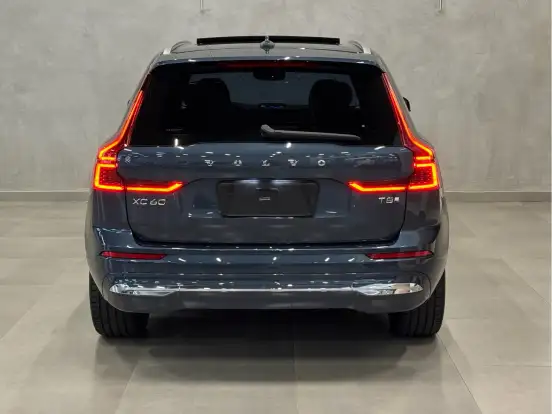 VOLVO-XC60-2.0 T8 PHEV PLUS AWD GEARTRONIC VOLVO-XC60-2025