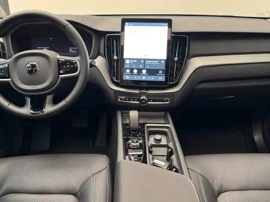 VOLVO-XC60-2.0 T8 PHEV PLUS AWD GEARTRONIC VOLVO-XC60-2025