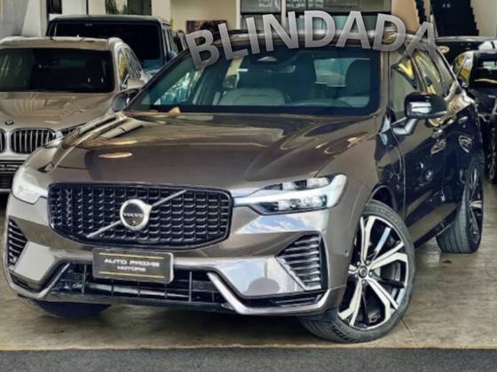 VOLVO XC60 2.0 T8 RECHARGE ULTIMATE DARK AWD GEARTRONIC