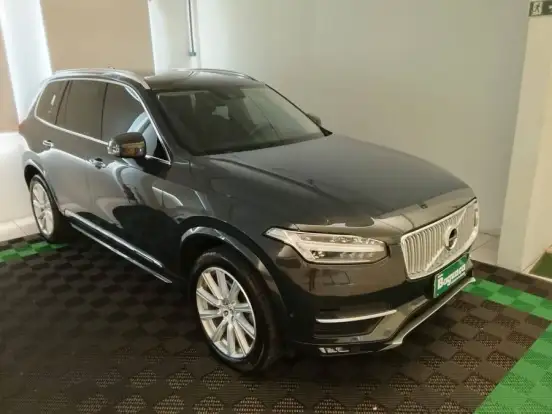 VOLVO-XC90-2.0 D5 DIESEL INSCRIPTION AWD GEARTRONIC VOLVO-XC90-2017