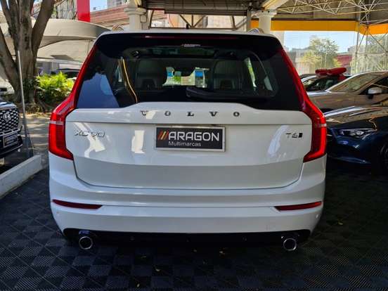 VOLVO-XC90-2.0 T6 GASOLINA MOMENTUM AWD GEARTRONIC VOLVO-XC90-2018