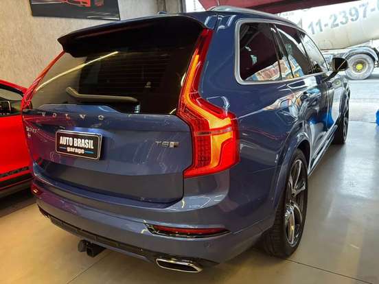 VOLVO-XC90-2019
