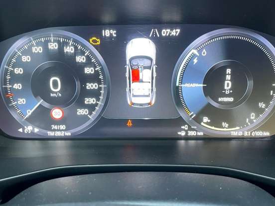 VOLVO-XC40-1.5 T5 RECHARGE R-DESIGN GEARTRONIC VOLVO-XC40-2020