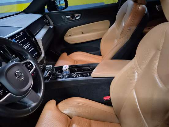 VOLVO-XC60-2.0 T5 GASOLINA INSCRIPTION AWD GEARTRONIC VOLVO-XC60-2018
