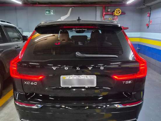 VOLVO-XC60-2.0 T5 GASOLINA INSCRIPTION AWD GEARTRONIC VOLVO-XC60-2018