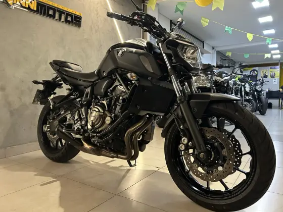YAMAHA MT-07 ABS 