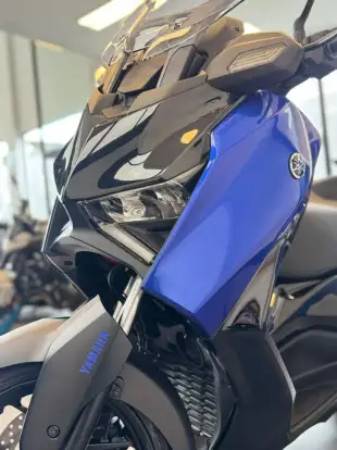 YAMAHA-XMAX 300 CONNECTED ABS-2026