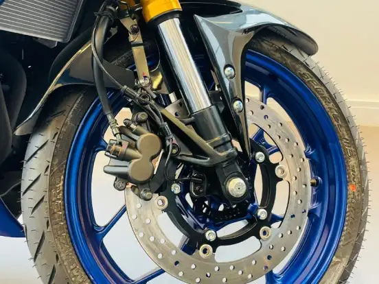 YAMAHA-YZF R3 ABS CONNECTED YAMAHA-YZF R3 ABS CONNECTED-2025