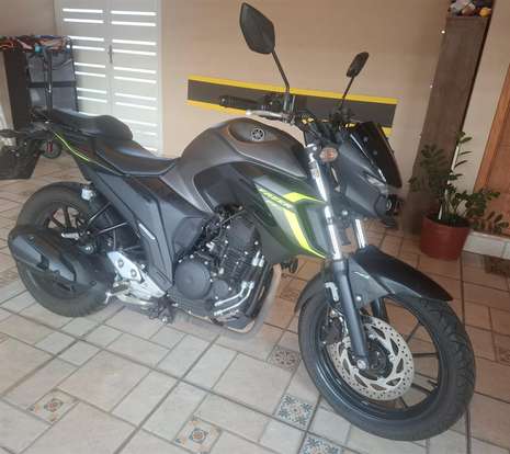 YAMAHA-FZ25 FAZER ABS-2024