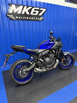 YAMAHA-MT-07 CONNECTED ABS-2025