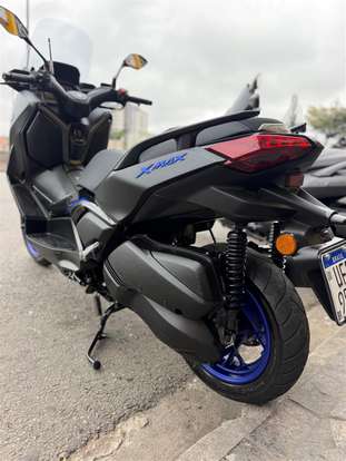 YAMAHA-XMAX 300 CONNECTED ABS-2025