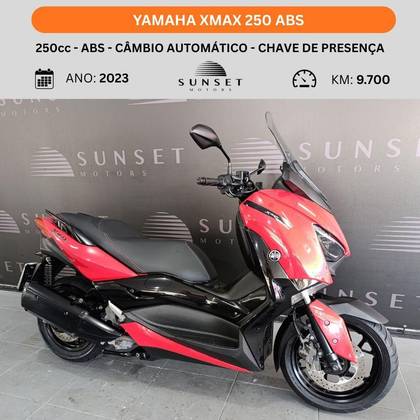 YAMAHA XMAX ABS 