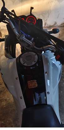 YAMAHA-XTZ 250 TÉNÉRÉ YAMAHA-XTZ 250 TÉNÉRÉ-2011