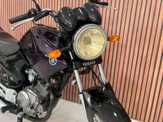 YAMAHA-YBR 125 FACTOR E-2010