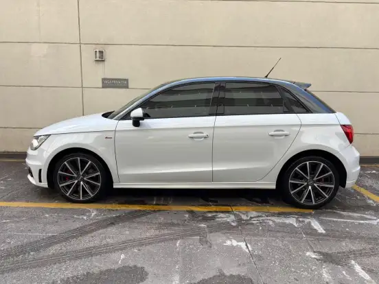 AUDI-A1-1.4 TFSI SPORTBACK AMBITION 16V 185CV GASOLINA 4P AUTOMÁTICO AUDI-A1-2014