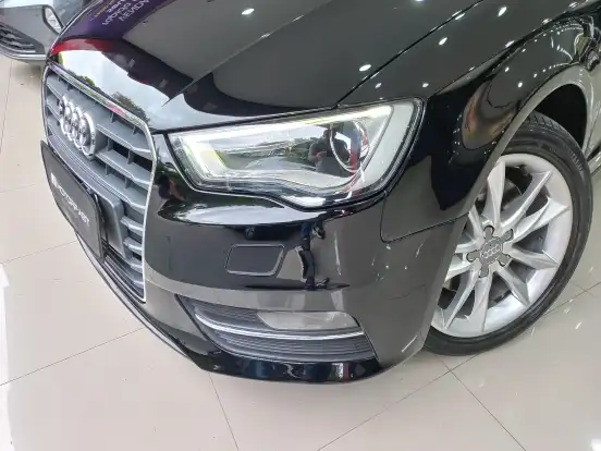 AUDI-A3-1.8 TFSI SPORTBACK 16V GASOLINA 4P AUTOMÁTICO AUDI-A3-2014