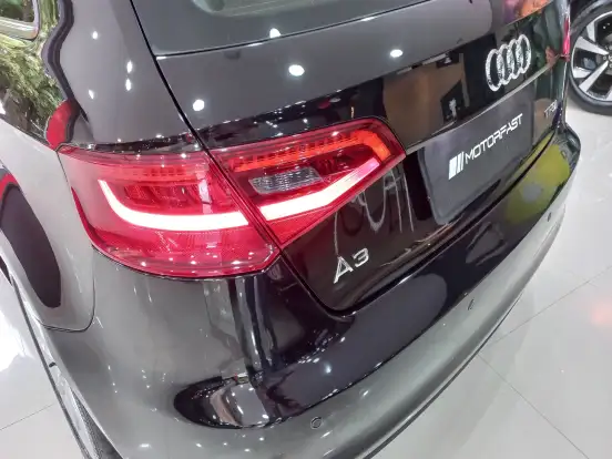 AUDI-A3-1.8 TFSI SPORTBACK 16V GASOLINA 4P AUTOMÁTICO AUDI-A3-2014