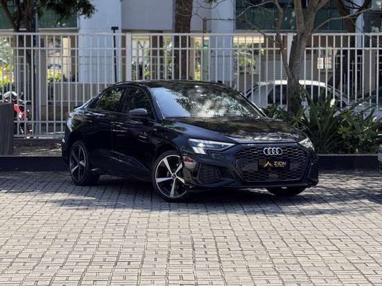 AUDI-A3-2021