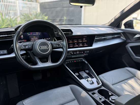AUDI-A3-2021