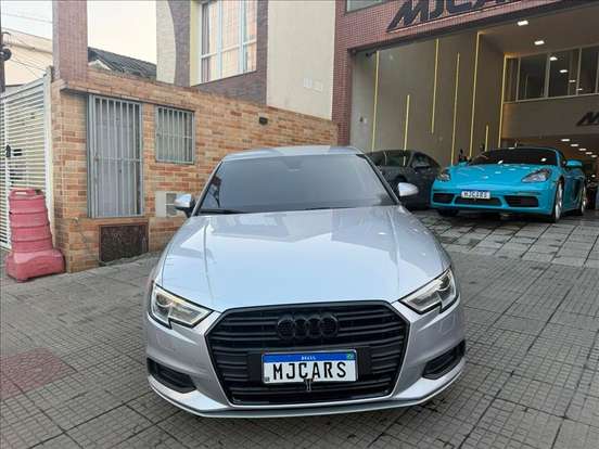 AUDI-A3-2017