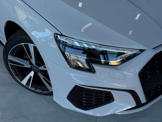 AUDI-A3-2023