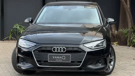 AUDI-A4-2022