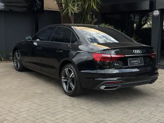 AUDI-A4-2.0 TFSI GASOLINA PRESTIGE S TRONIC AUDI-A4-2022