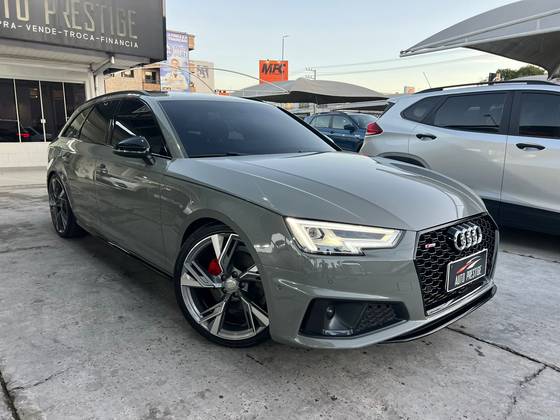 AUDI A4 2.0 TFSI GASOLINA AVANT PRESTIGE PLUS S TRONIC